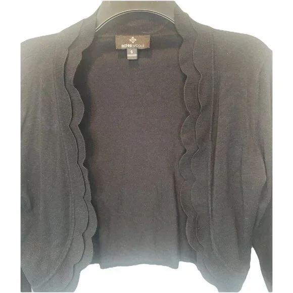 Ronni Nicole Womens Black Crop Cardigan Sweater S Minimalist Staple Timeless - Picture 2 of 8